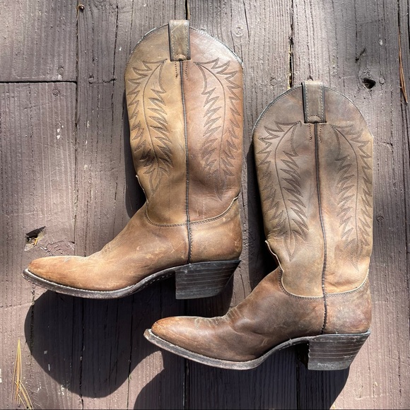 Justin Cowboy Boots - Picture 2 of 7